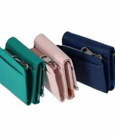 tsumori chisato CARRY クロスエンボス 3つ折りミニ財布