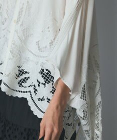GRACE CONTINENTAL カットワークスカラブラウス