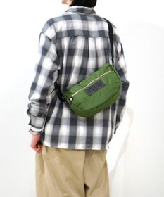 FOLNA RD ユニセックスナイロン ショルダー M-SIZE