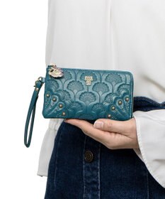 ANNA SUI ピーコック フラグメントケース