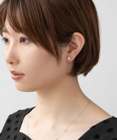 TOCCA 【WEB限定】FRILL DIAMOND PEARL PIERCED K10ホワイトゴールド 淡水パール ダイヤモンドピアス