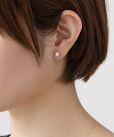 TOCCA 【WEB限定】FRILL DIAMOND PEARL PIERCED K10ホワイトゴールド 淡水パール ダイヤモンドピアス