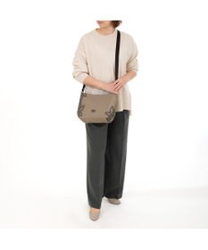 IBIZA ディアリオ　ナイロン　ショルダーバッグ