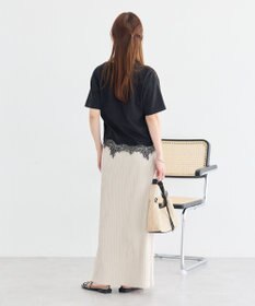 earth music&ecology 裾レースロゴプリントTシャツ