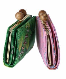 tsumori chisato CARRY 葉っぱ がま口 2つ折り財布