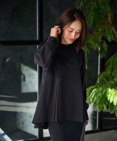 #Newans 〈亀恭子さんコラボ〉パネルタックAラインブラウス