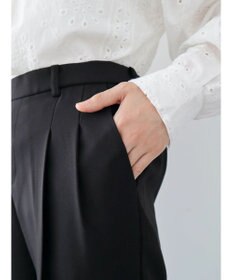 Green Parks きれいシルエットパンツ（テーパード）