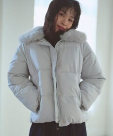 Feroux ファーカラー付き・ダウン見え中綿 ジャケット ライトグレー系