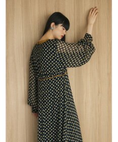 Green Parks armonia．ドットプリントパイピングワンピース
