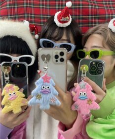 WEGO ミニキラリンツリーモンスターぬいぐるみキーホルダー