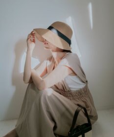 MOONBAT 【遮光98%以上/UPF50＋/UVカット】洗えるペーパーブレード前後差クロッシェ 手洗いOK/サイズ調整可能/抗菌防臭加工