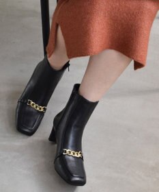 Bridget Birkin 【Bridget Birkin】アクセサリーチェーンショートブーツ