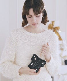 Maison de FLEUR リボンビジューパスケース