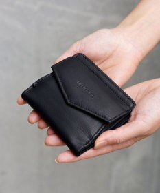 FOLNA RD ソフトレザー・ホイルレザー エンべロープ二つ折り財布