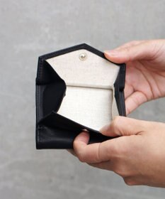 FOLNA RD ソフトレザー・ホイルレザー エンべロープ二つ折り財布