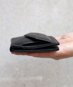 FOLNA RD ソフトレザー・ホイルレザー エンべロープ二つ折り財布
