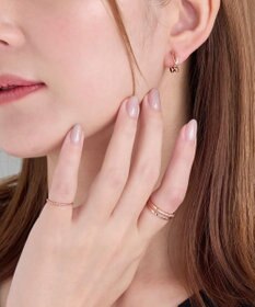 Phoebe 〈シリーズ累計販売10000点突破！〉〈痛くないシリーズ/金属アレルギー対応〉クロスフープクリスタルループフィットイヤリング　ローズゴールド