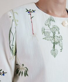 muuc ボタニカル刺繍のジャケット