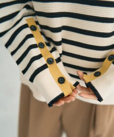 YECCA VECCA 釦デザイン配色ニット