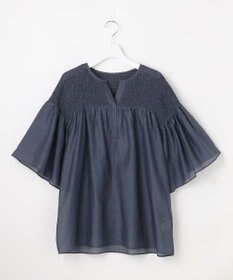 自由区 【洗える】シルクコットンローンスモッキング刺繍 ブラウス