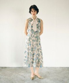 GRACE CONTINENTAL フラワーマーメイドドレス