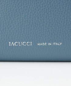 IACUCCI アバ ハーフウォレット CERVO