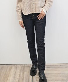 caqu modern pencil  タイトフィット ペンシルシルエット デニムパンツ