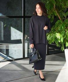 #Newans 〈亀恭子さんコラボ〉パネルタックAラインブラウス