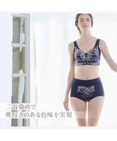 BRADELIS New York 【BRADELIS NewYork peace】　細く見える快適ショーツ23