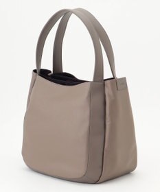 Y'SACCS カウレザー　3層構造すっきりトートバッグ