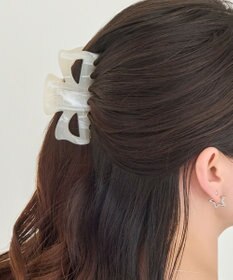 Phoebe <オンワード限定セット>【痛くないシリーズ】マーブルカラーバンスクリップ×ラインストーンパールフロートライトフィットイヤリング