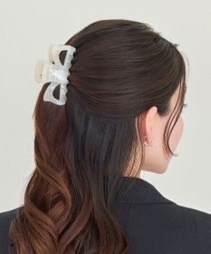 Phoebe <オンワード限定セット>【痛くないシリーズ】マーブルカラーバンスクリップ×ラインストーンパールフロートライトフィットイヤリング