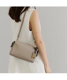PELLE BORSA シンプルショルダーポシェット Reinette レネット 4717