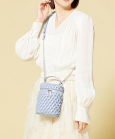 LA BAGAGERIE 【MONICA】ランダムプリーツバニティバッグ