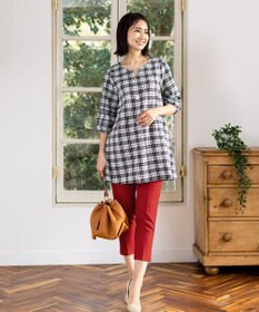 Tiaclasse 【洗える】美脚効果の高いスリットテーパードパンツ