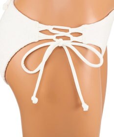 San-ai Resort（三愛水着楽園） 軽い着け心地でしっかり盛れる【楽盛り水着】　フリルワイヤービキニ　9M・11L　【San-ai Resort（サンアイリゾート）】