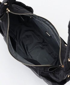 LA BAGAGERIE ワッシャーナイロンショルダー Mサイズ