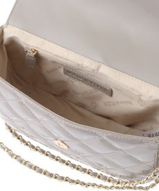 Maison de FLEUR キルティングエナメルバッグ