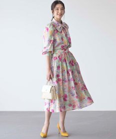 組曲 ピオニーシフォンプリント フレアスカート