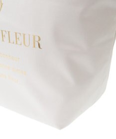 Maison de FLEUR ブランドロゴフリルハンドルトートＭバッグ