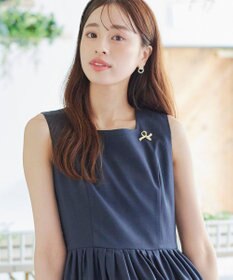 Tiaclasse   リボンモチーフブローチ