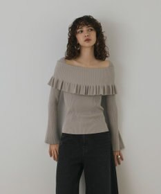 GRACE CONTINENTAL オフショルフリルニットトップ