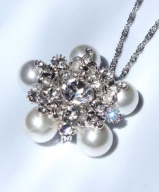 Tiaclasse パールブローチ２WAYネックレス