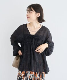 Green Parks Ｖネックフリルシアープリーツブラウス