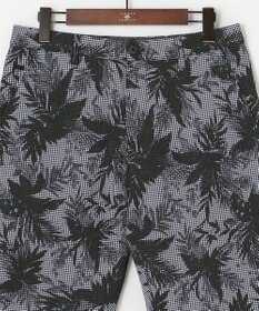 JOSEPH ABBOUD 【イージーケア】リーフ柄 ライトウェーブハーフパンツ