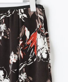 自由区 【洗える】ブラッシュドフラワープリント フレアスカート