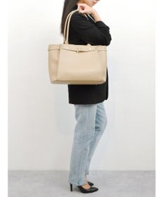 UNBILLION 【テレビ ドラマ着用アイテム】ペルケ perche / WEB限定牛革ソフトA4ベルトトート