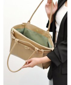 UNBILLION 【テレビ ドラマ着用アイテム】ペルケ perche / WEB限定牛革ソフトA4ベルトトート