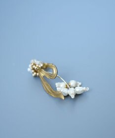 monshiro 【ガラスパール】スズランプチ ピアス