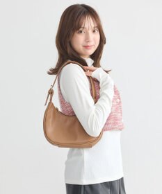 earth music&ecology ハーフムーンアジャスタブルバッグ